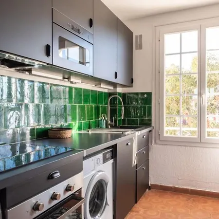 Bright Nest With Balcony And View On The Port Apartment