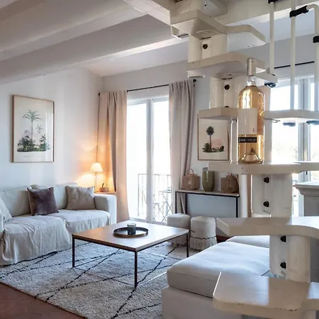 Bright Nest With Balcony And View On The Port Apartment *