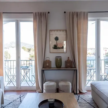 Bright Nest With Balcony And View On The Port * Grimaud