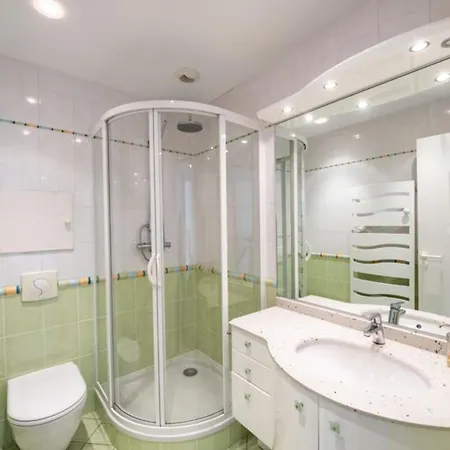Apartment Bright Nest With Balcony And View On The Port Grimaud